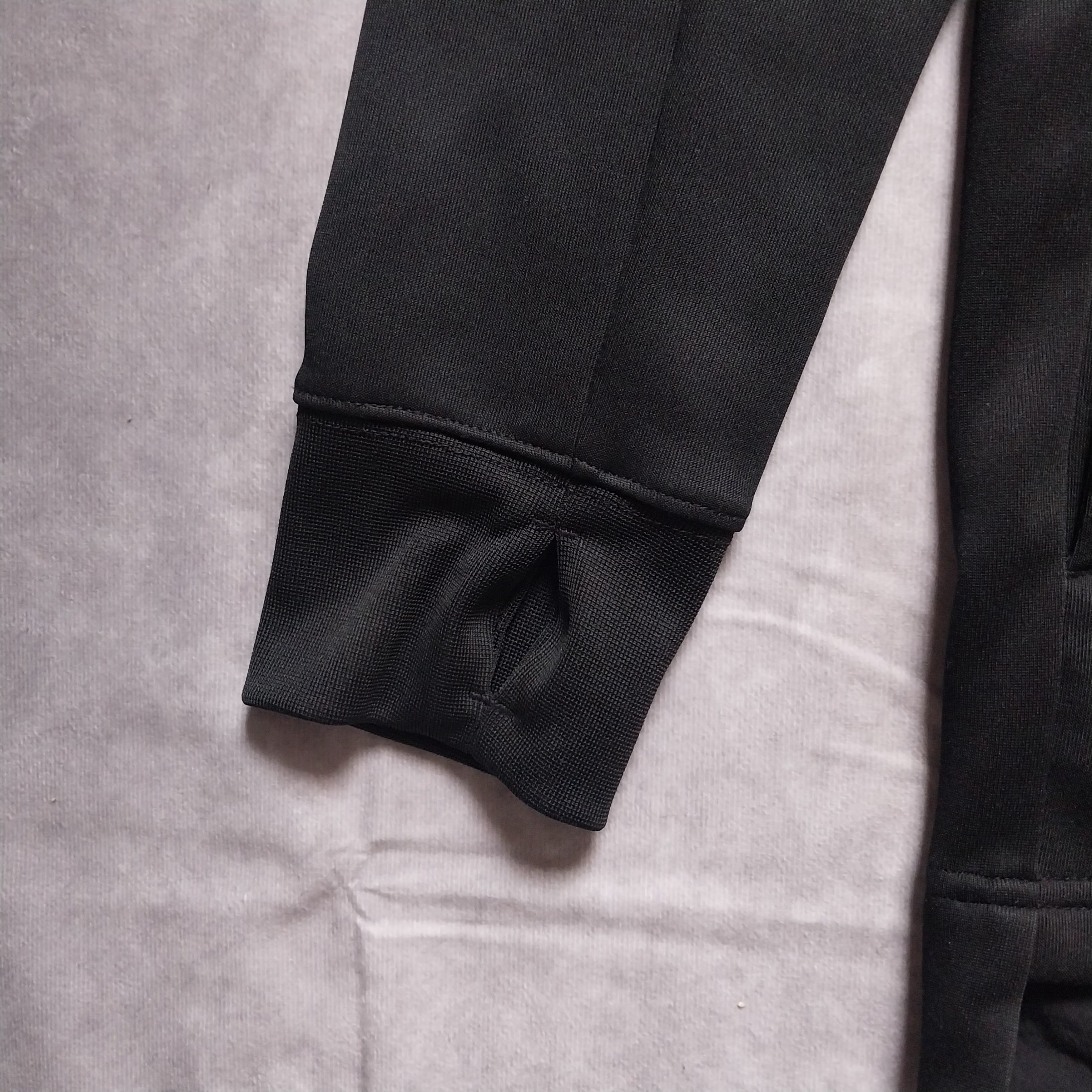 Nike Air Max Tech Jacket – Black
